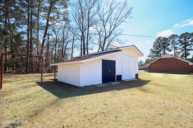 580 Koonce Fork Road, Richlands, NC 28574