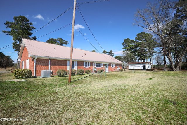 580 Koonce Fork Road, Richlands, NC 28574