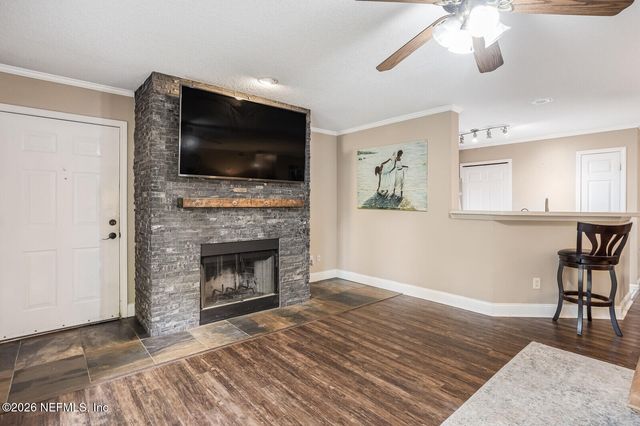 13715 RICHMOND PARK Drive 903, Jacksonville, FL 32224
