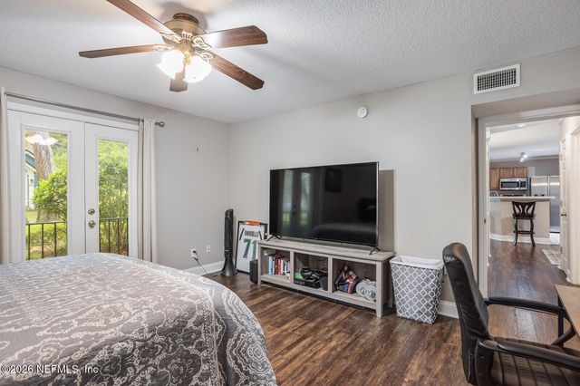 13715 RICHMOND PARK Drive 903, Jacksonville, FL 32224