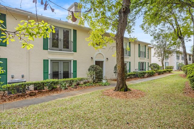 13715 RICHMOND PARK Drive 903, Jacksonville, FL 32224