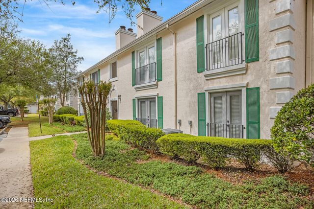 13715 RICHMOND PARK Drive 903, Jacksonville, FL 32224