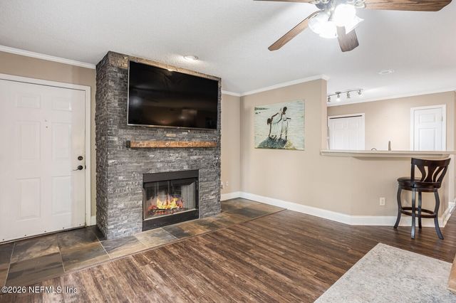 13715 RICHMOND PARK Drive 903, Jacksonville, FL 32224