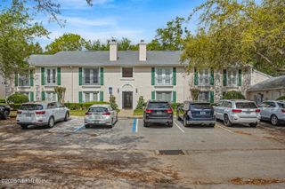13715 RICHMOND PARK Drive 903, Jacksonville, FL 32224