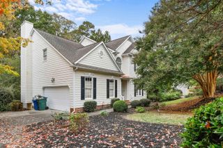 8 Arrowwood Court, Durham, NC 27712