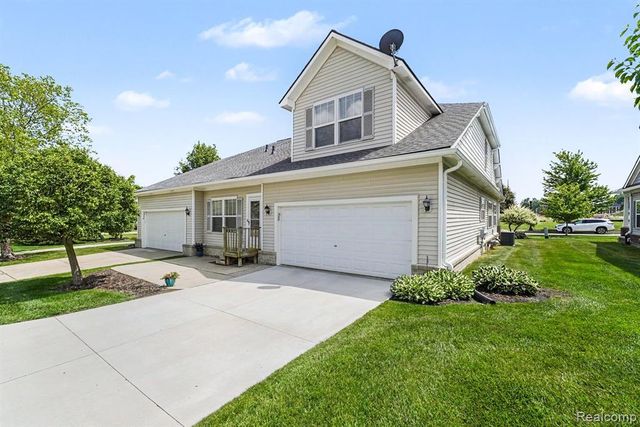 332 Brigg Street, Howell, MI 48855