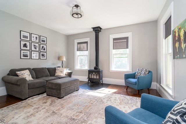 164 Union St, Natick, MA 01760