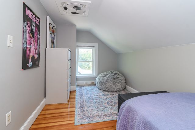 164 Union St, Natick, MA 01760