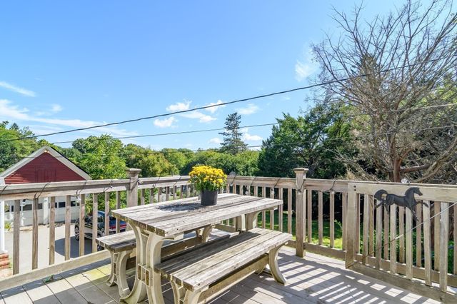 164 Union St, Natick, MA 01760