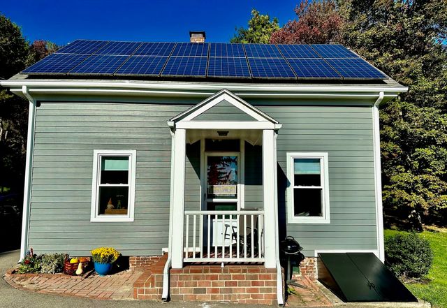 164 Union St, Natick, MA 01760