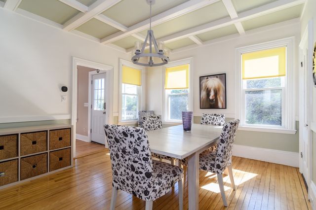 164 Union St, Natick, MA 01760