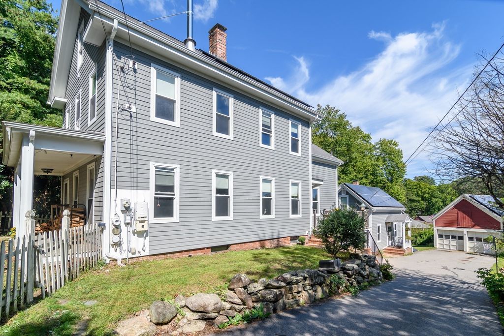 164 Union St, Natick, MA 01760