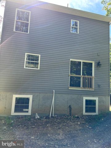 212 FALCON TRL, Winchester, VA 22602