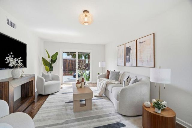 2114 La Miel Way, Campbell, CA 95008