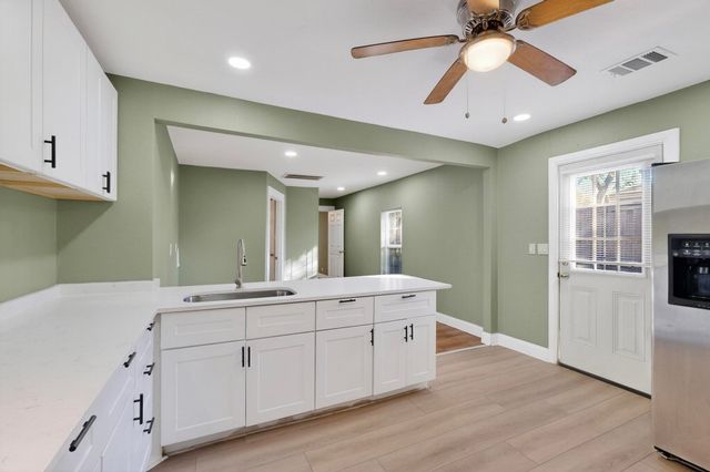 7719 Mary Dan Drive, Dallas, TX 75217