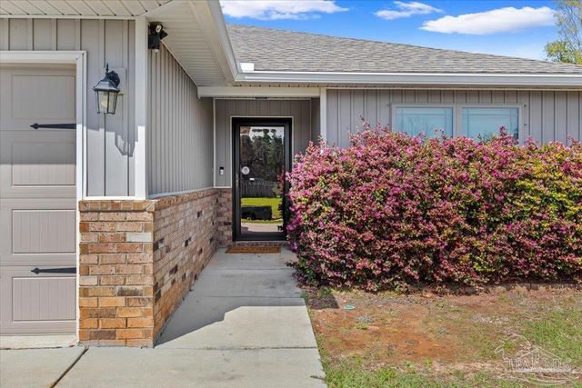 5612 Peach Dr, Pace, FL 32571