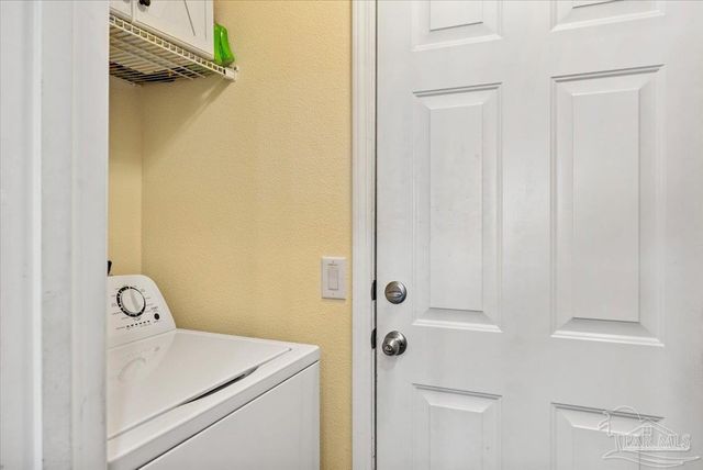 5612 Peach Dr, Pace, FL 32571