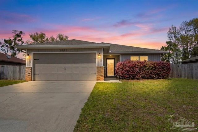 5612 Peach Dr, Pace, FL 32571