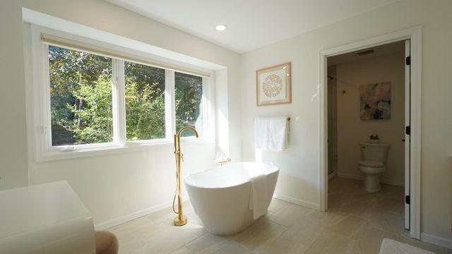 10725 Purdey Road, Eden Prairie, MN 55347