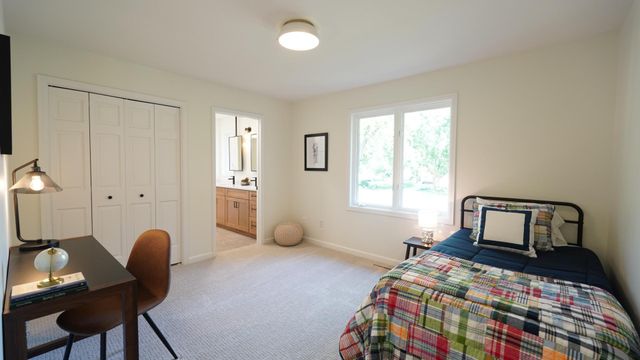 10725 Purdey Road, Eden Prairie, MN 55347