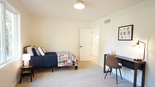 10725 Purdey Road, Eden Prairie, MN 55347