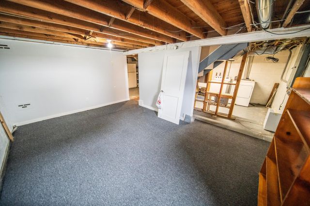 1228 4th St NE, Rochester, MN 55906