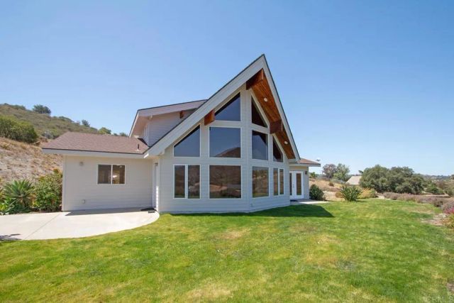 2670 Vista Del Rio, Fallbrook, CA 92028