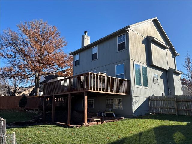 908 N 2nd St Street E, Louisburg, KS 66053