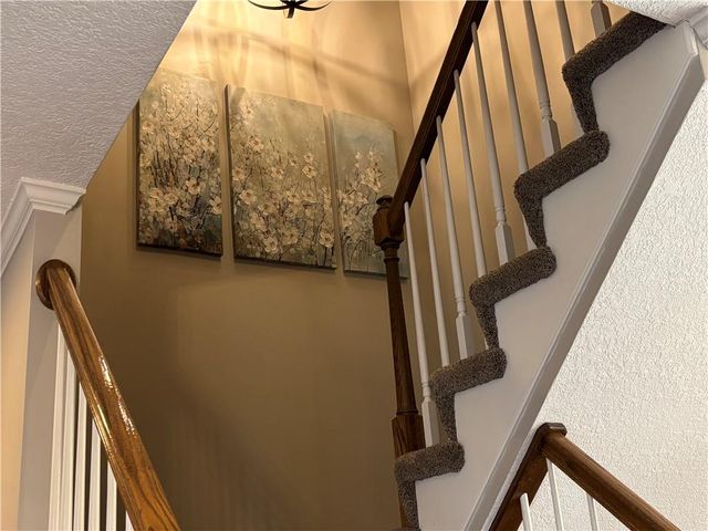 908 N 2nd St Street E, Louisburg, KS 66053