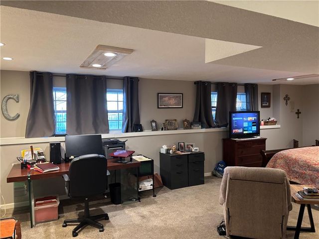 908 N 2nd St Street E, Louisburg, KS 66053