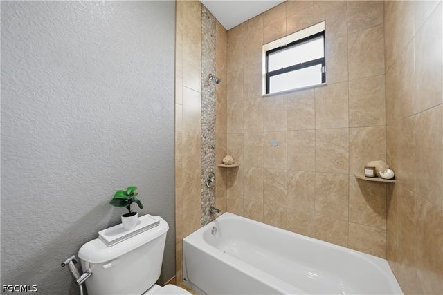 1480 Wise DR, North Port, FL 34286