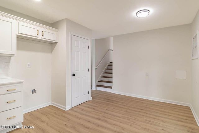 8607 Moody Rd, Louisville, KY 40219