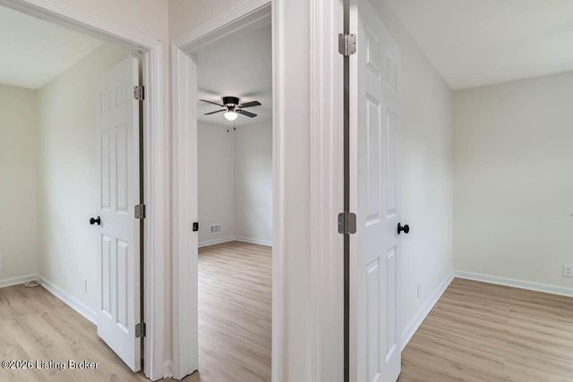 8607 Moody Rd, Louisville, KY 40219