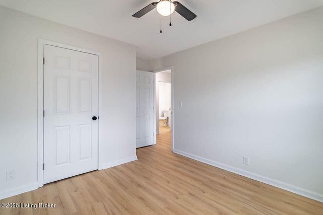 8607 Moody Rd, Louisville, KY 40219