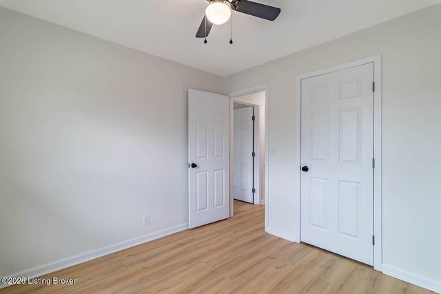 8607 Moody Rd, Louisville, KY 40219