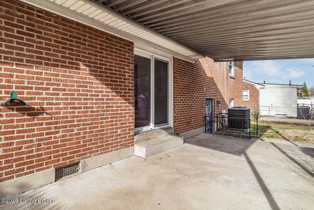 8607 Moody Rd, Louisville, KY 40219