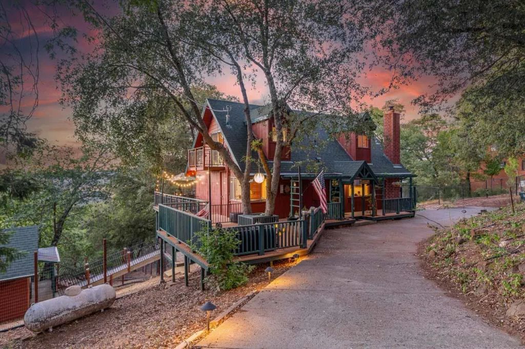 3110 Blue Jay Drive, Julian, CA 92036