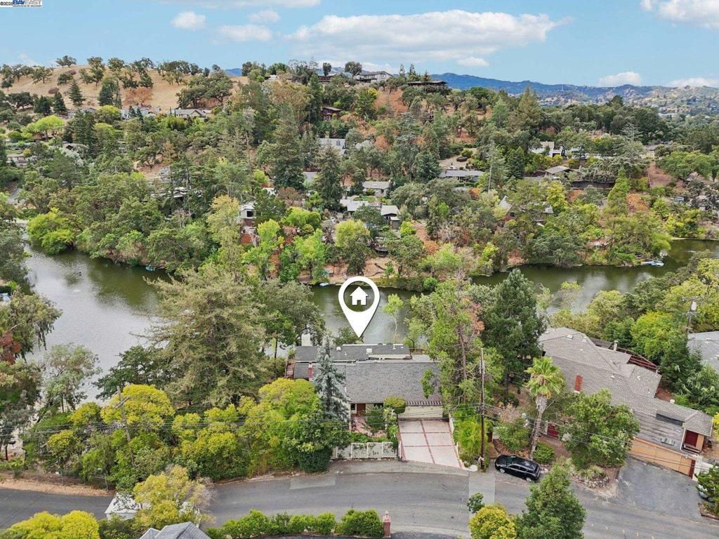 245 Lakewood Road, Walnut Creek, CA 94598