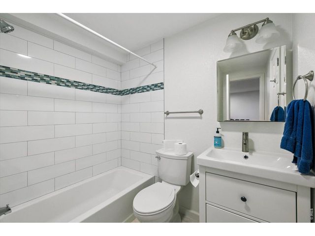 342 Main St B, Erie, CO 80516