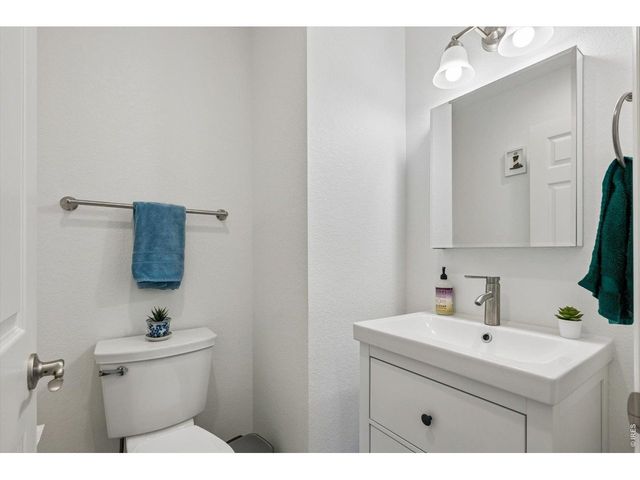 342 Main St B, Erie, CO 80516