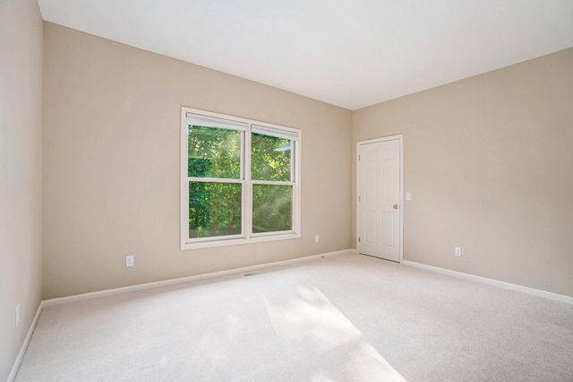 1092 Kensington Street NW, Grand Rapids, MI 49534