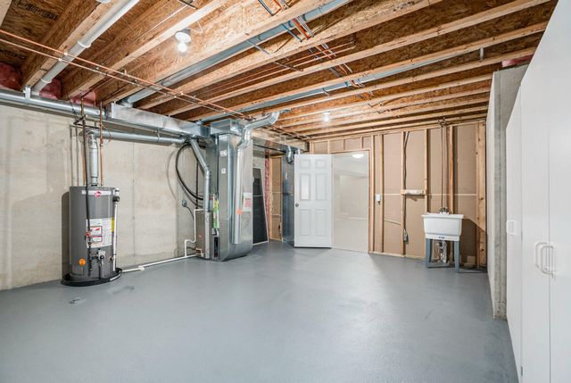 1092 Kensington Street NW, Grand Rapids, MI 49534