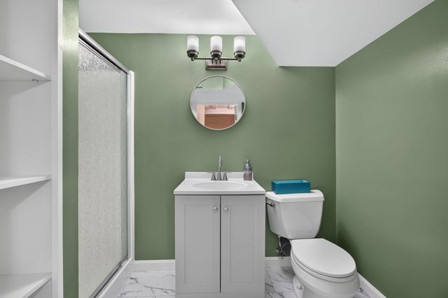 23 Birch Rd, Waltham, MA 02451