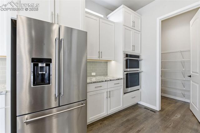 1878 Walnut Creek Court, Colorado Springs, CO 80921