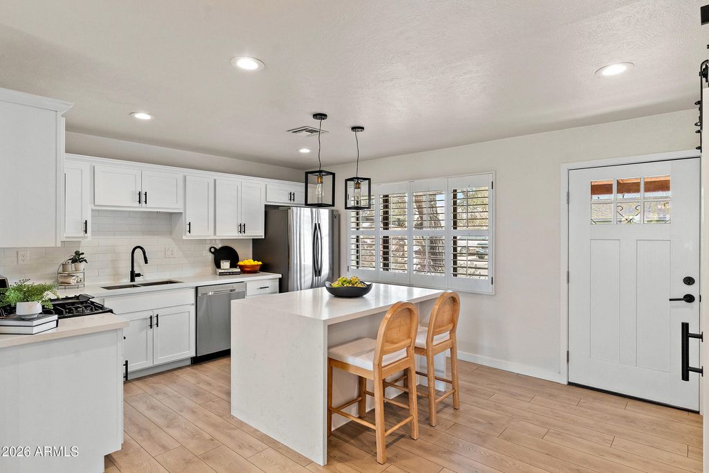 7308 E SHERIDAN Street, Scottsdale, AZ 85257 — photo 3