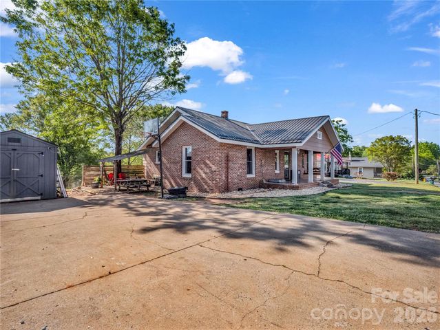 209 Ohio Street, Spindale, NC 28160