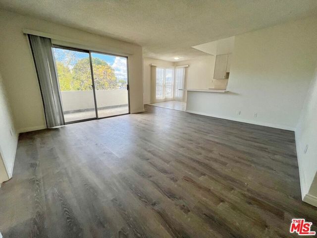 1426 S Orange Grove Avenue 6, Los Angeles, CA 90019