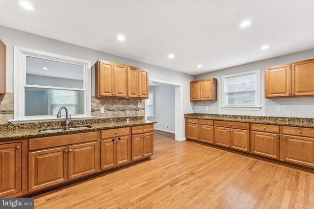 3409 SOUTHERN AVE, Suitland, MD 20746