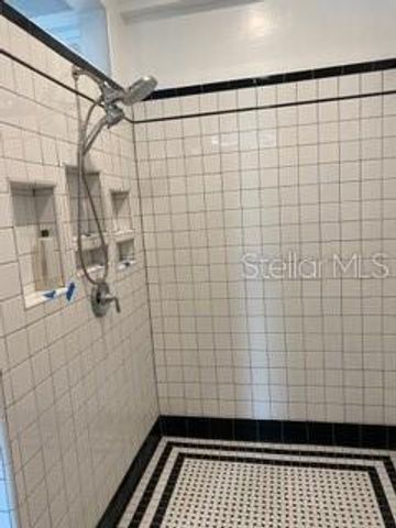 1155 53RD AVENUE N, St Petersburg, FL 33703