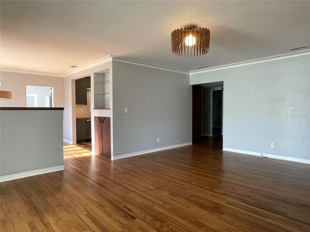1155 53RD AVENUE N, St Petersburg, FL 33703